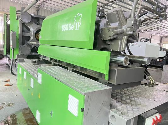 800ton車の豊富な成形機は機械を作るプラスチック自動車部品を使用した